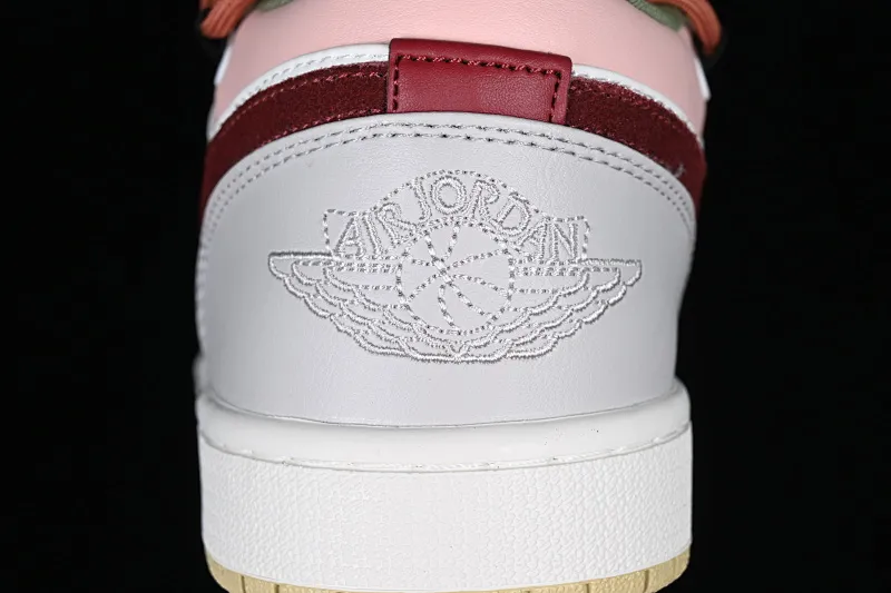 All categories Air Jordan Jordan series basketball shoes Air Jordan 1 Low Z version Air Jordan 1 Low AJ1 Joe 1 gray pink strap deconstruction low-top basketball shoes FD9906-131